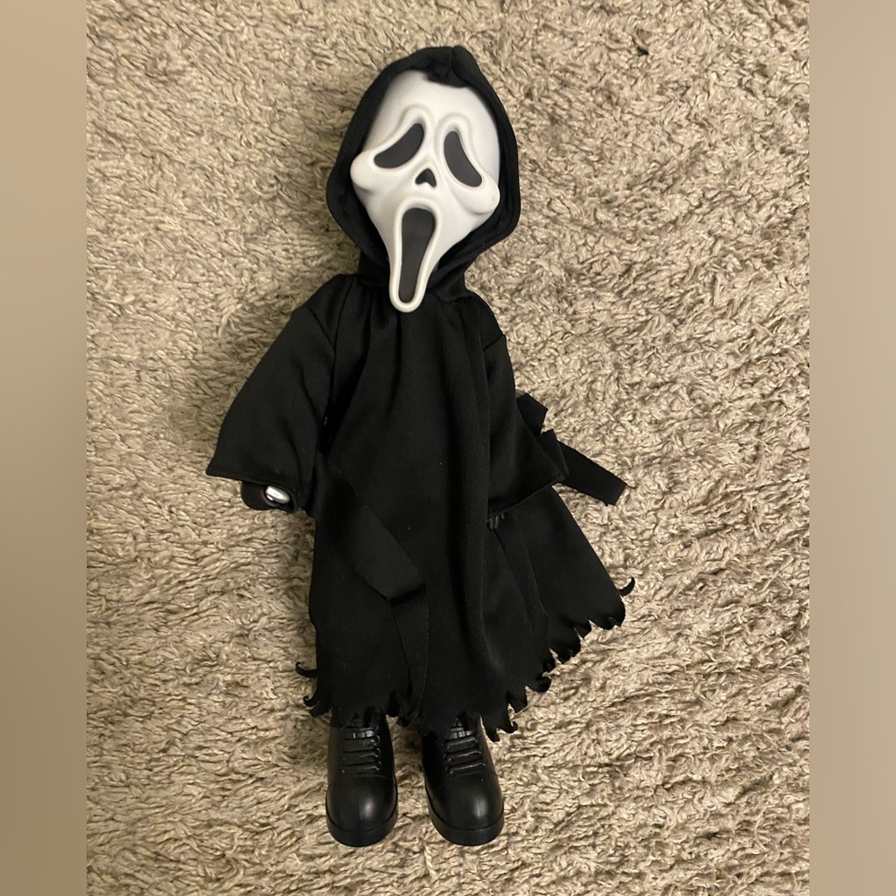 Ghostface living dead doll figure